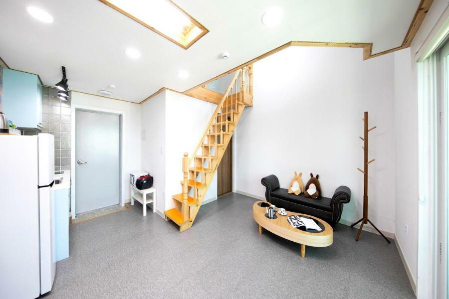Samcheok Padosori Spa Pension Екстер'єр фото